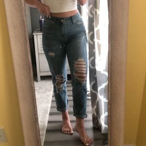 Wild Fable mom jeans - distressed